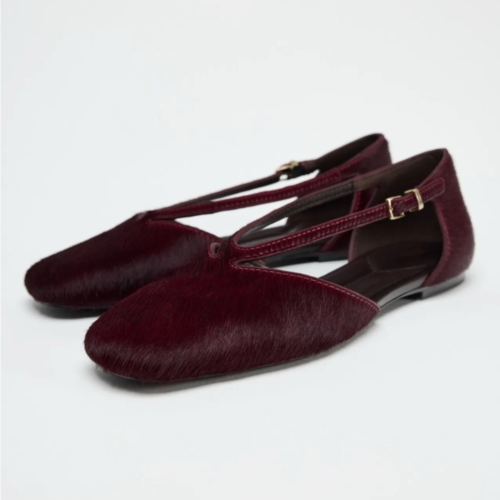 Zara Strappy Furskin Leather Ballet flats with Buckle Detail women’s 36 US 6